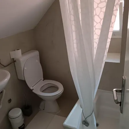 Pensionat Adriana Downtown 3*