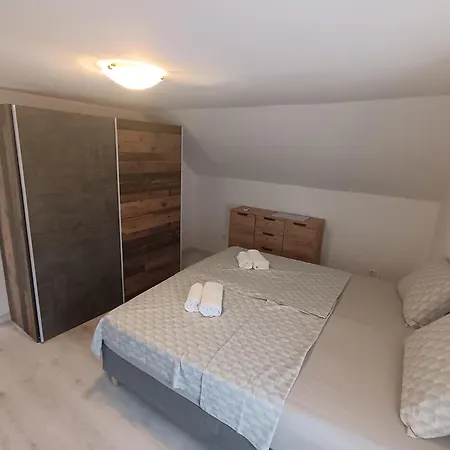 Adriana Downtown بيت ضيافة