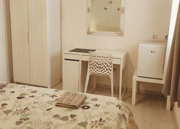 Adriana Downtown Guest house 3*